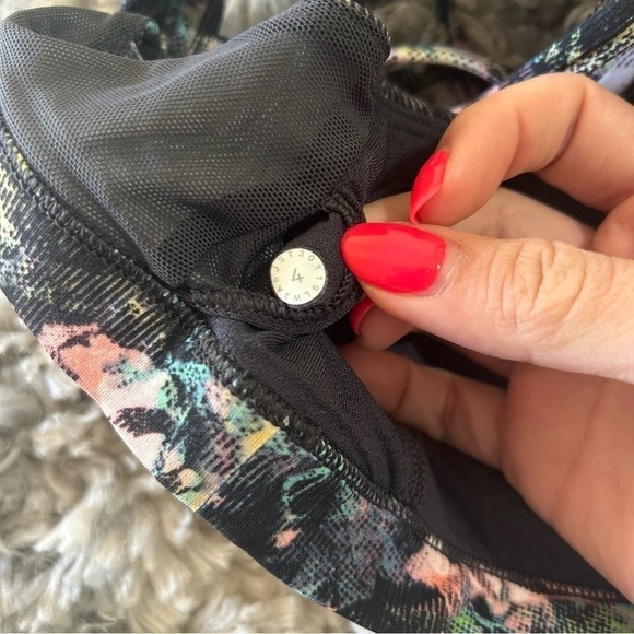 Lululemon Free To Be Serene Bra in Dappled Daze Multi sz 4 - Picture 3 of 4